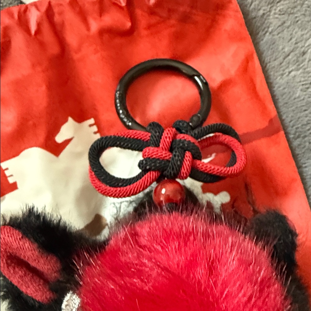 SECRET!!!! Skullpanda Have a good run. Authentic by Popmart. - Picture 9 of 12